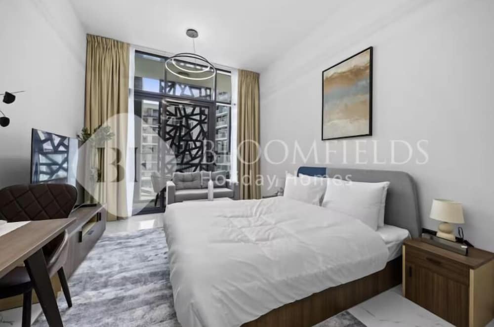 106 Bloomfields Executive STU Gate Masdr