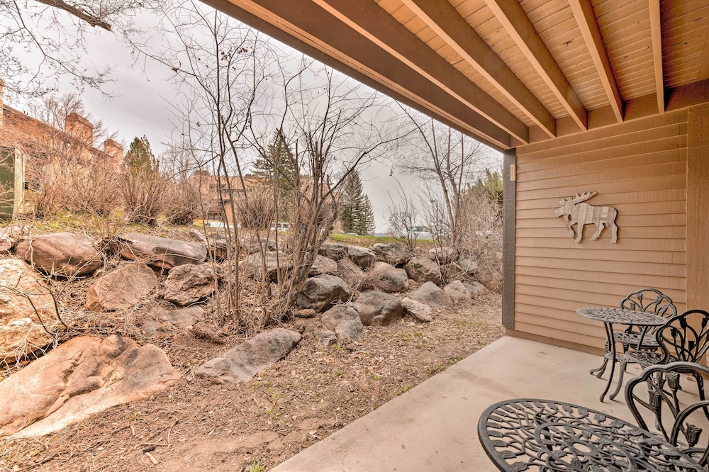 Chic Eden Condo w/ Pool Access < 5 Mi to Ski! view 4