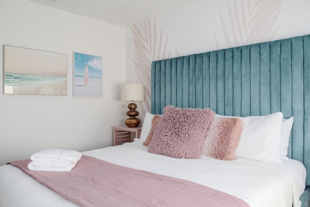 Haleys Court Boutique Motel