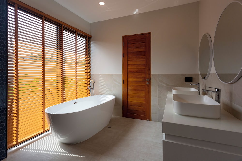 3BR Pool Villa withBBQ Near Beaches V279