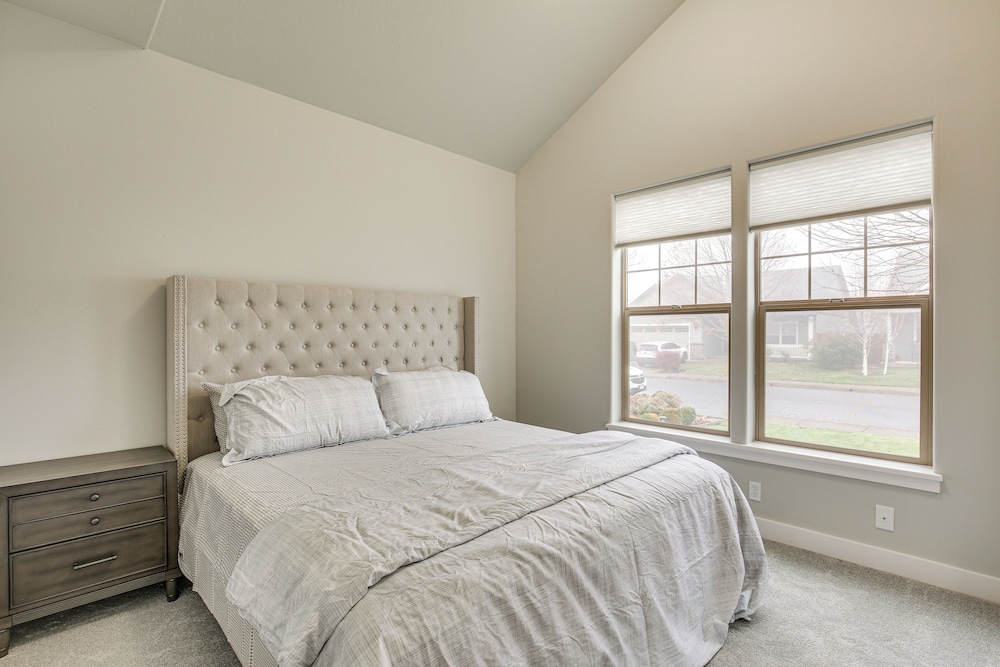 Eugene Area Home: 18 Mi to U of O!