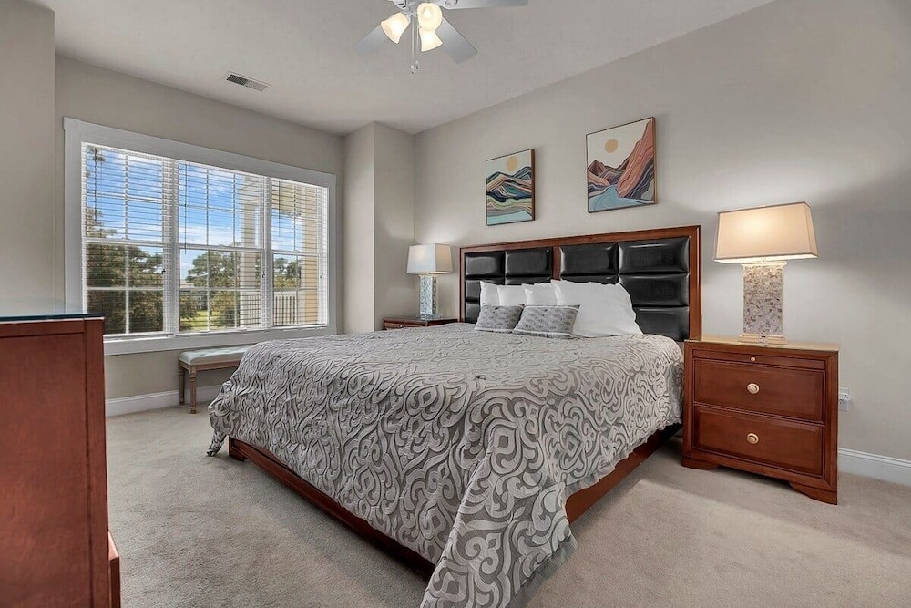 Magnolia Pointe Luster Leaf 4890-301 3 Bedroom Condo