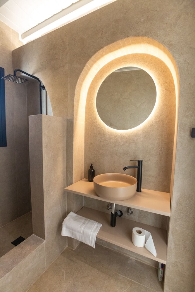 Amaze Mykonos Luxury Seaview Retreat