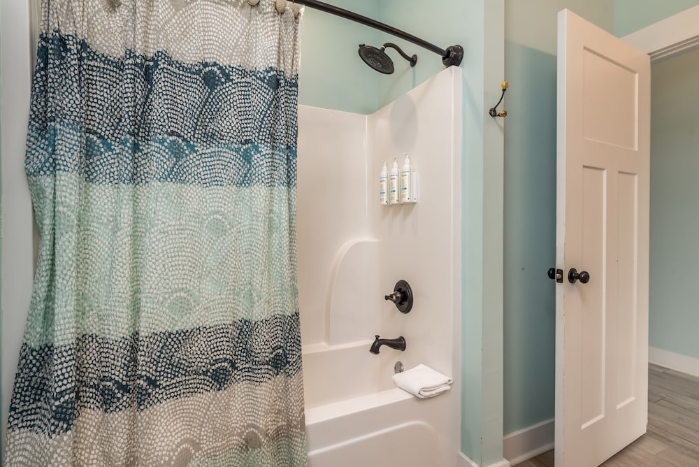 Sea La Vie - 106 Velasco Ct 4 Bedroom Home