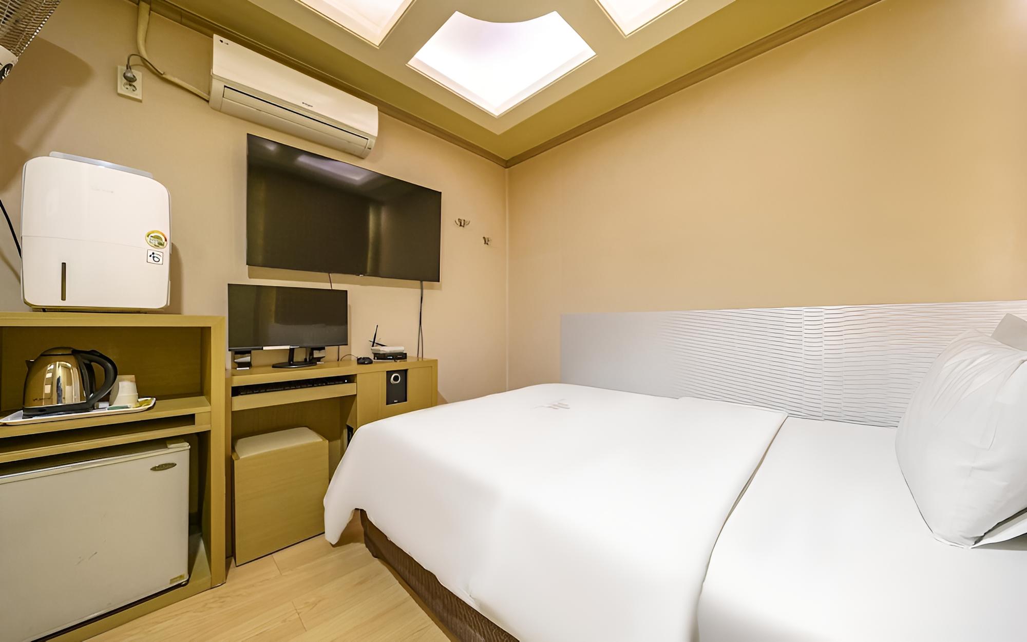 Myeonmok Ritz view 2