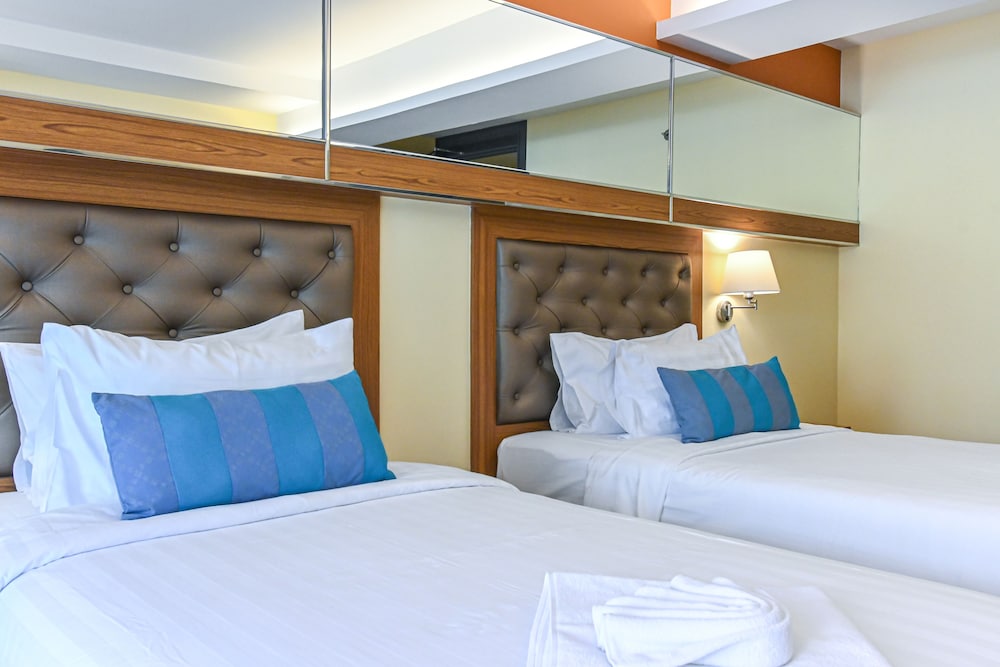 Golden Sea Hua Hin