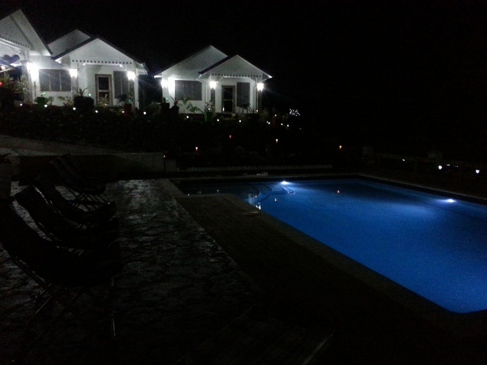 Skyview Villas