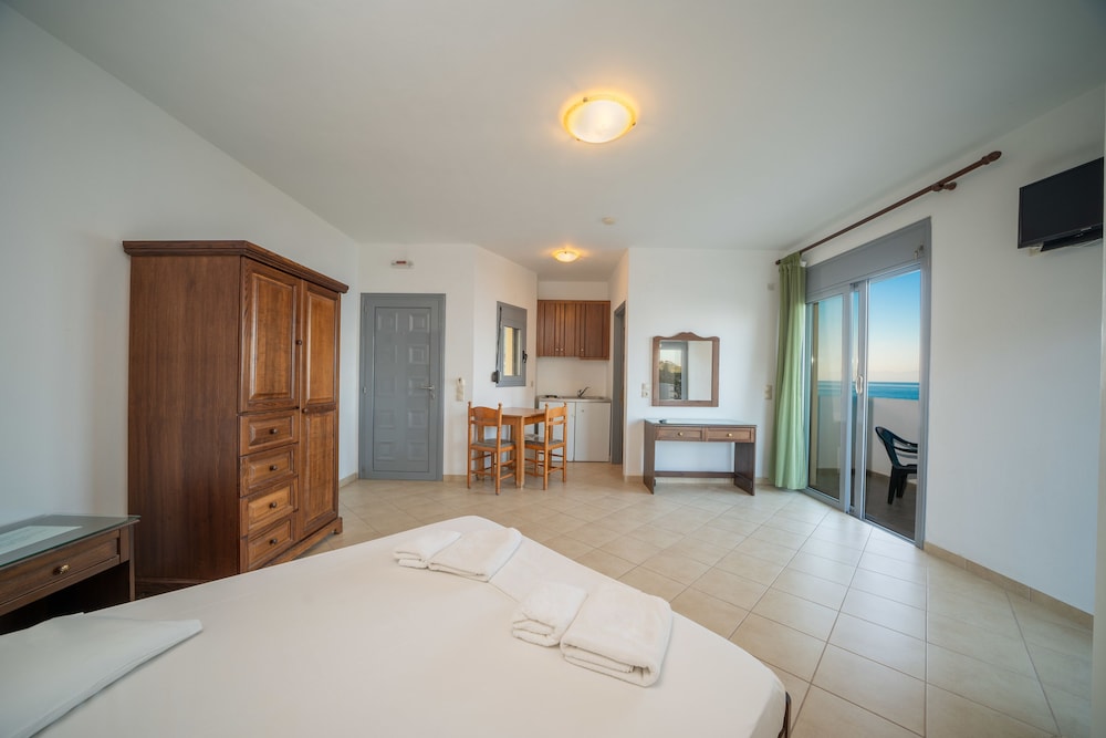 Aridas at the Beach view 4