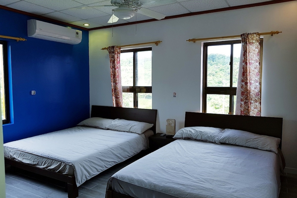 Saipan Stay Lounge