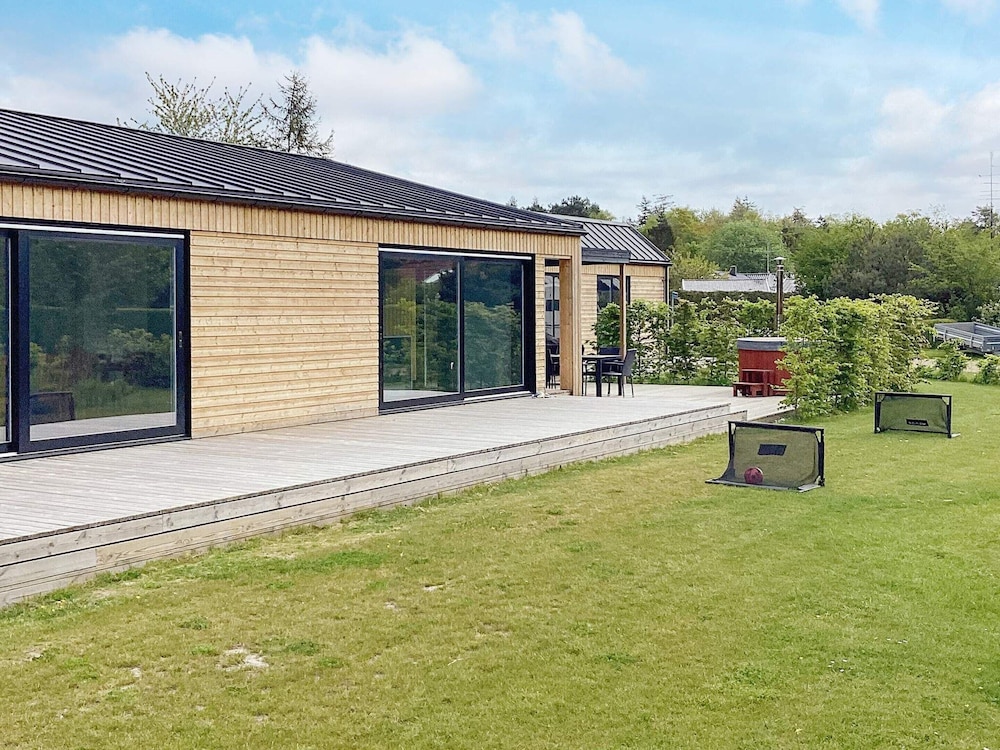 12 Person Holiday Home in Vaeggerlose view 5