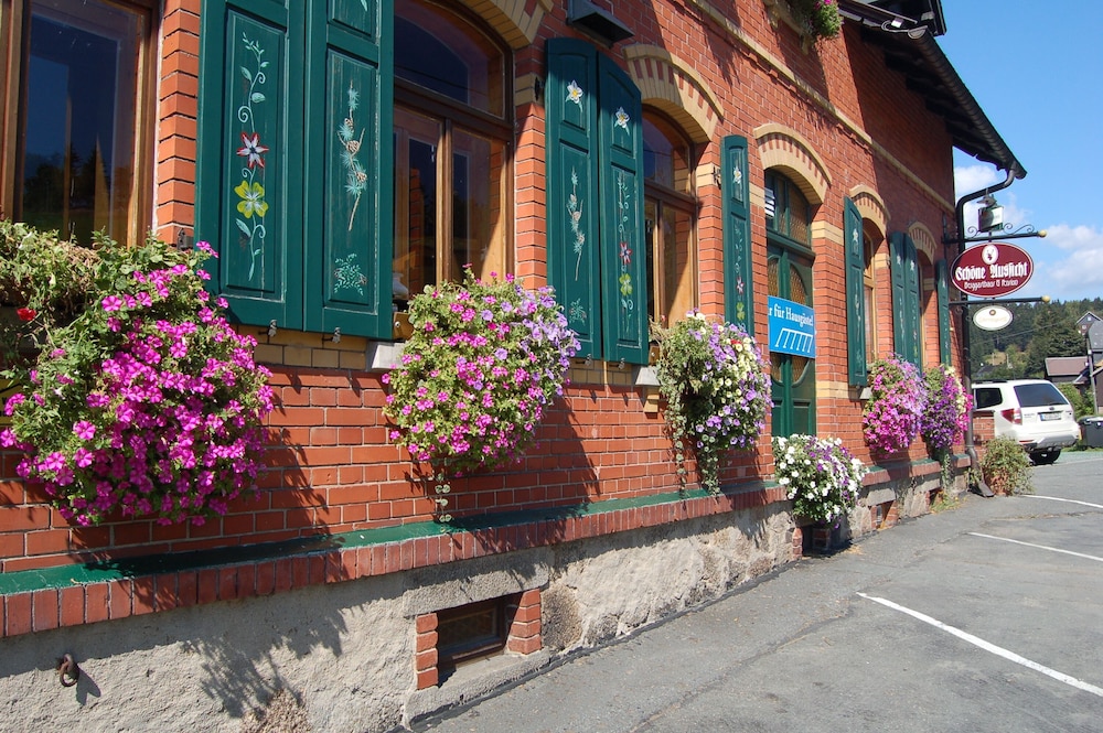Photo 47