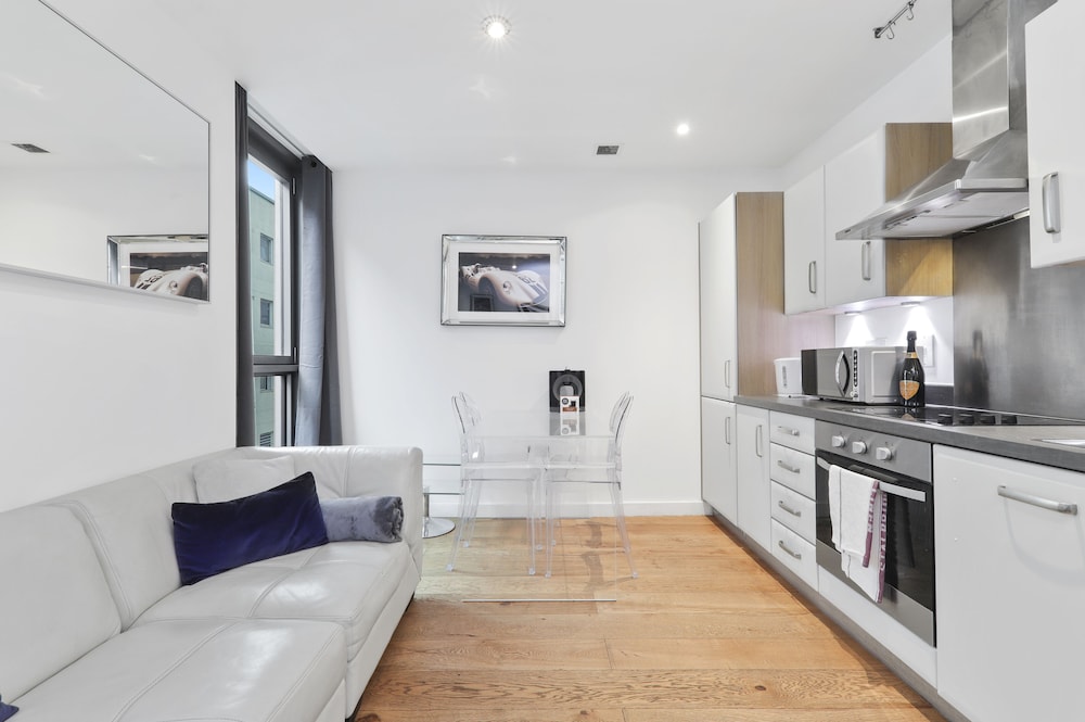 1 Bed City Apartment By City Stay