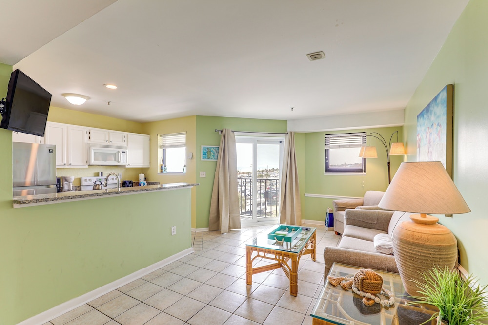 Steps to Shore: Resort Getaway in Myrtle Beach!
