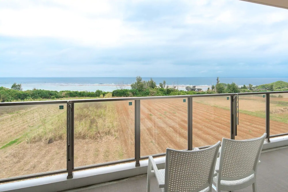 Longvacation Okinawa 301 view 4