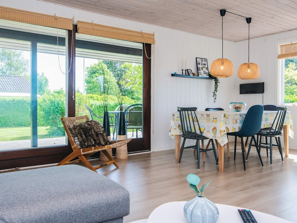 6 Person Holiday Home in Juelsminde