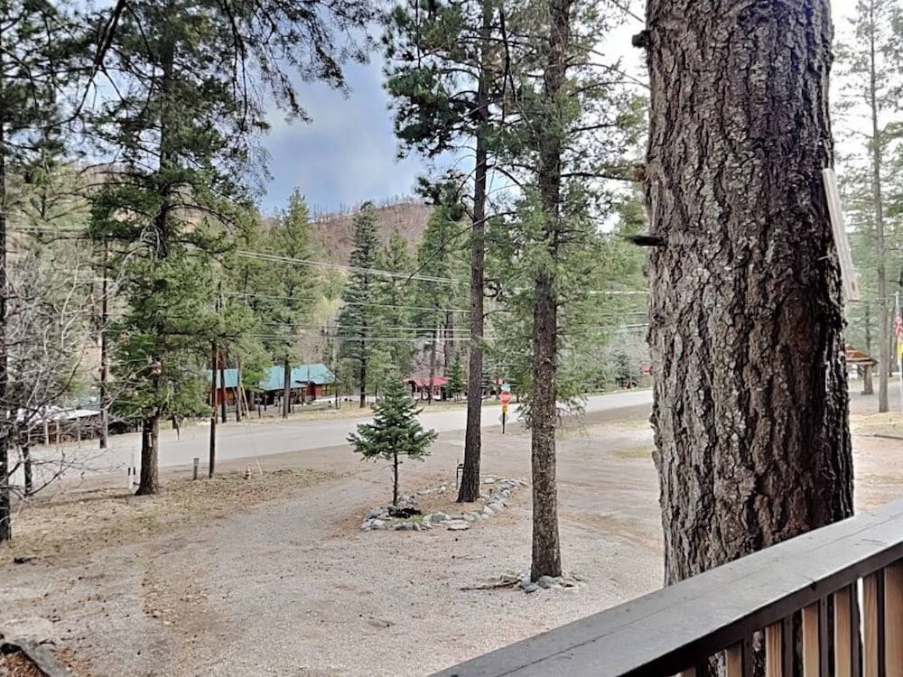 Jackalope by Ruidoso Vacation Rentals