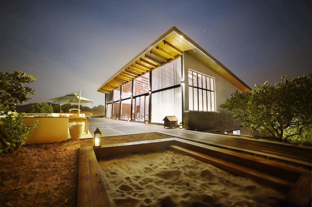 Fishman homestay