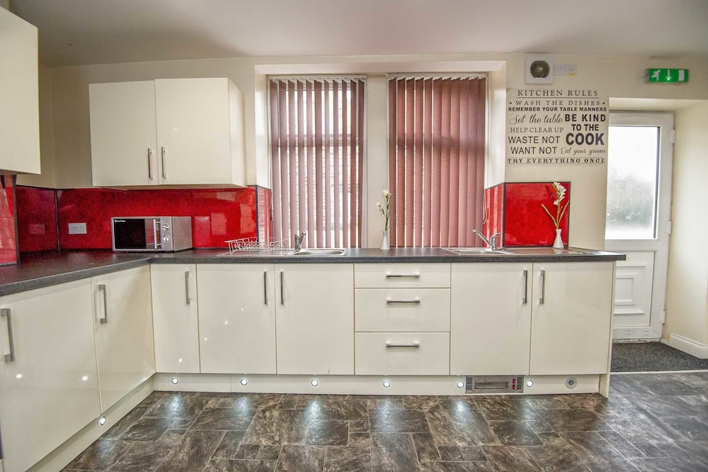 Snooze Apartments Flat 54