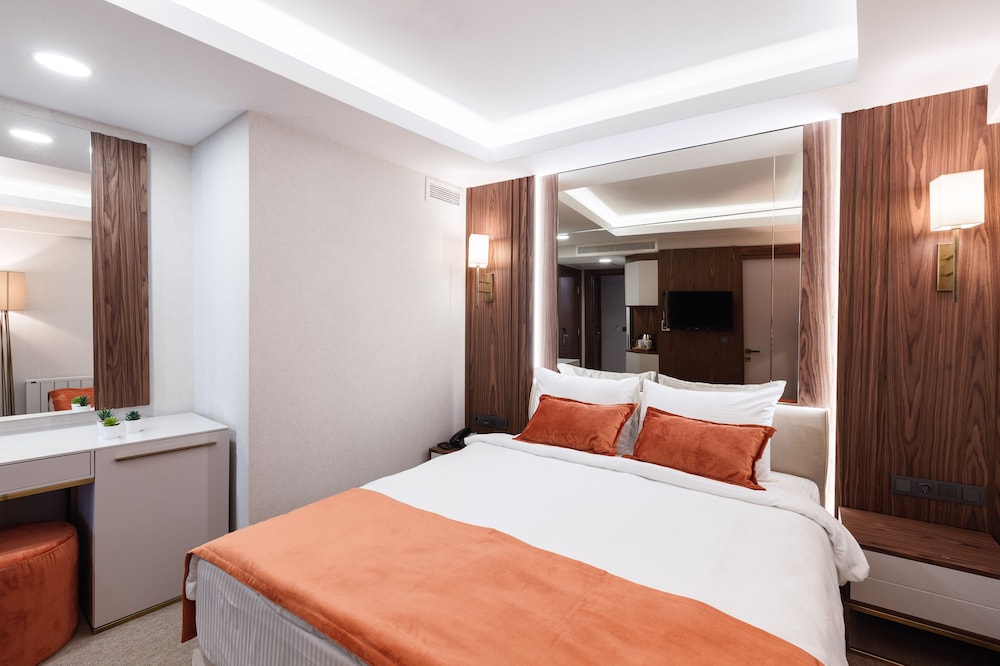 Sherry Suites Karaköy - Image 23