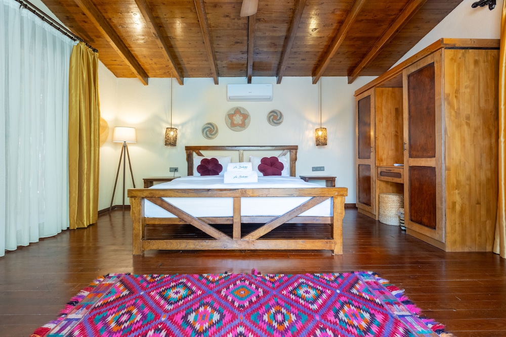 La Boheme Kabak - Image 115