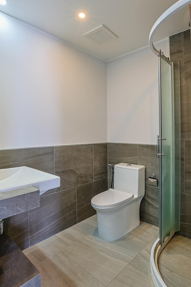Classic Studio Apt T3-329