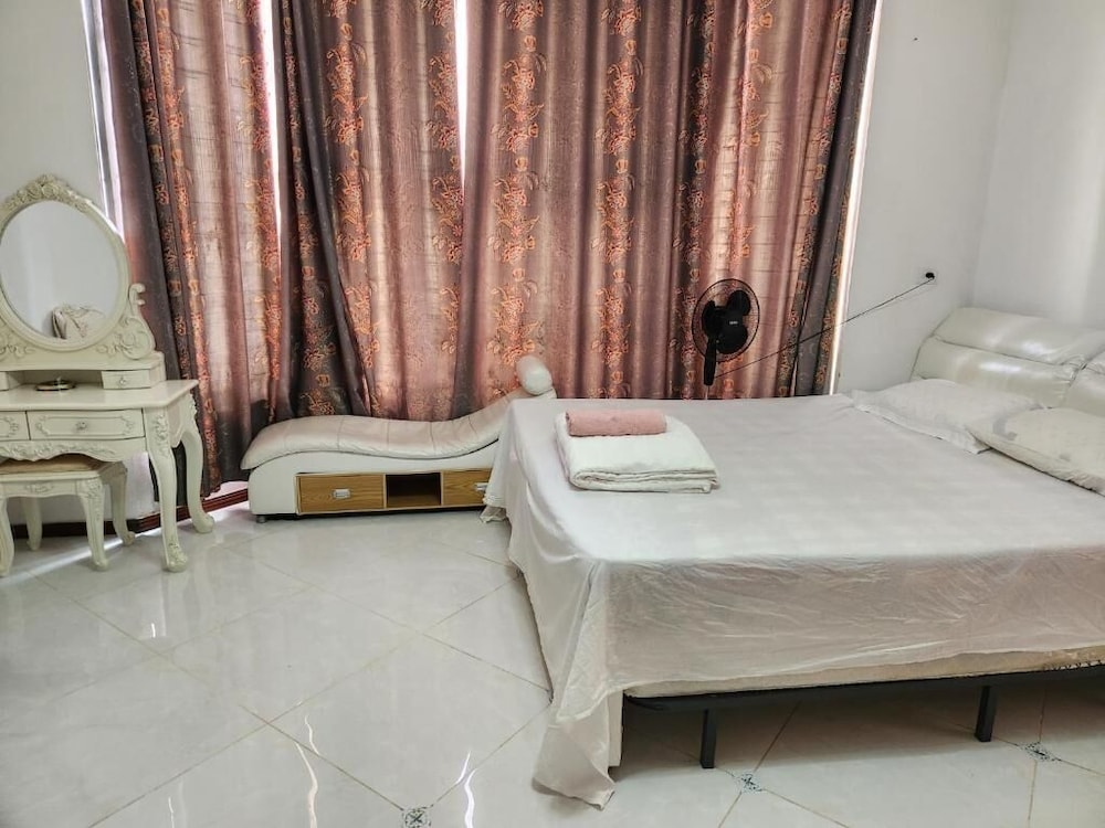 Suva Hideaway Villa