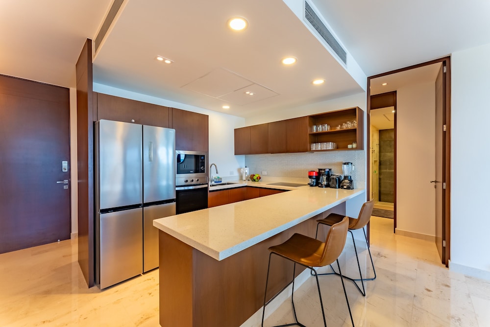Ph Ocean Lux at Marila Condo
