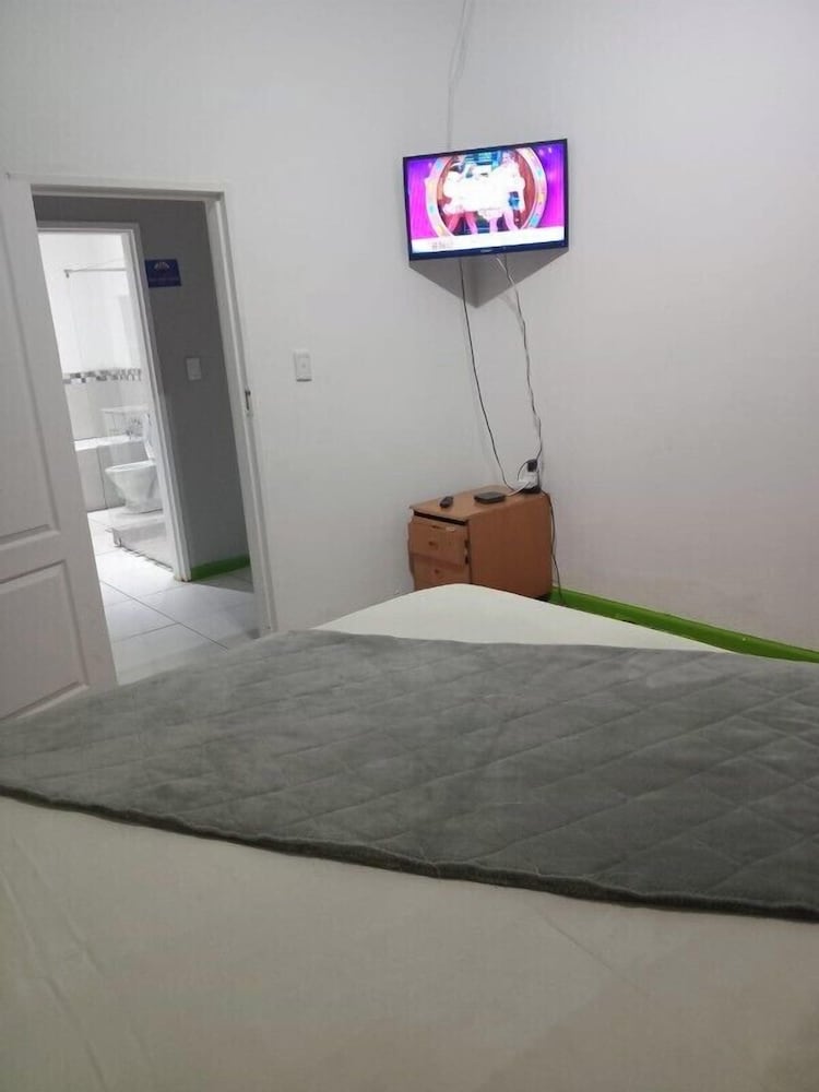 Neo & ruks guest house goodwood