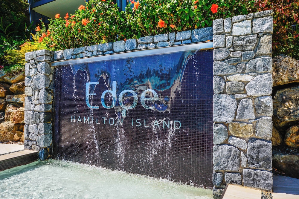 Edge 18 Waterfront Luxury
