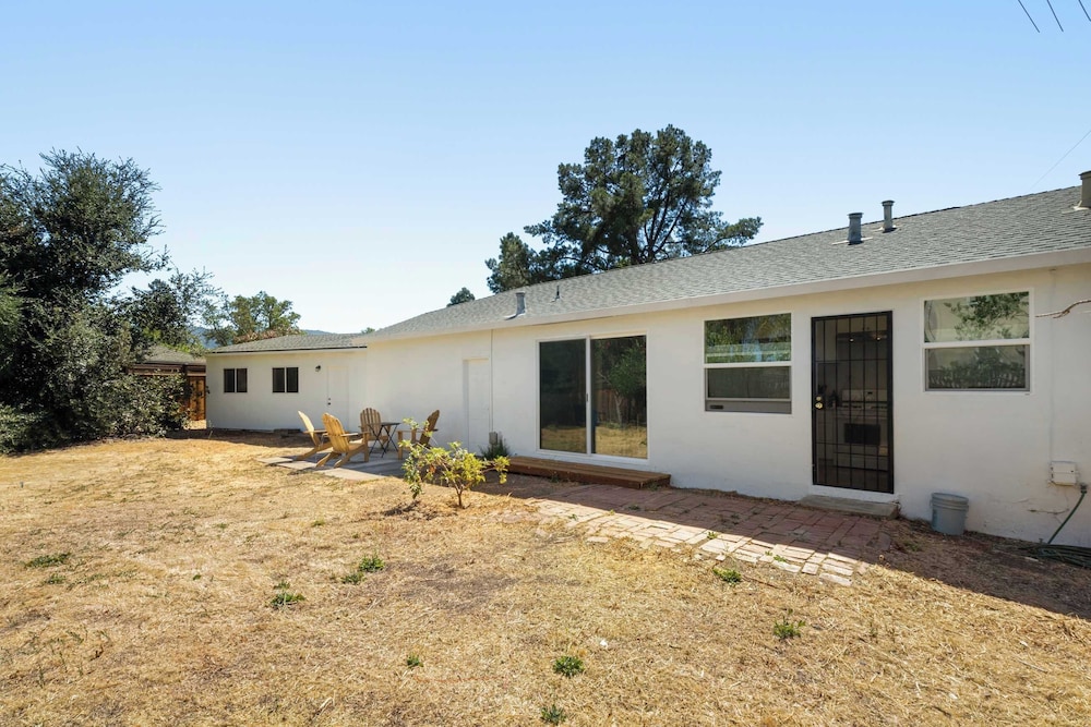 @ Marbella Lane - Spacious 2BR Home Near Westgate