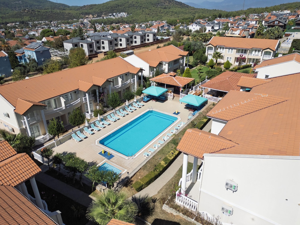Larimar Suite Otel - Image 47
