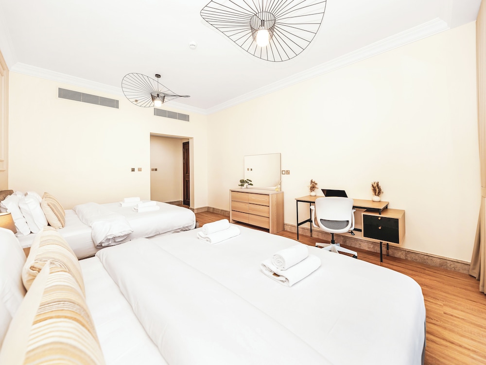 New Fairmont Residences by Propigo