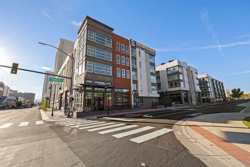 Placemakr Reno