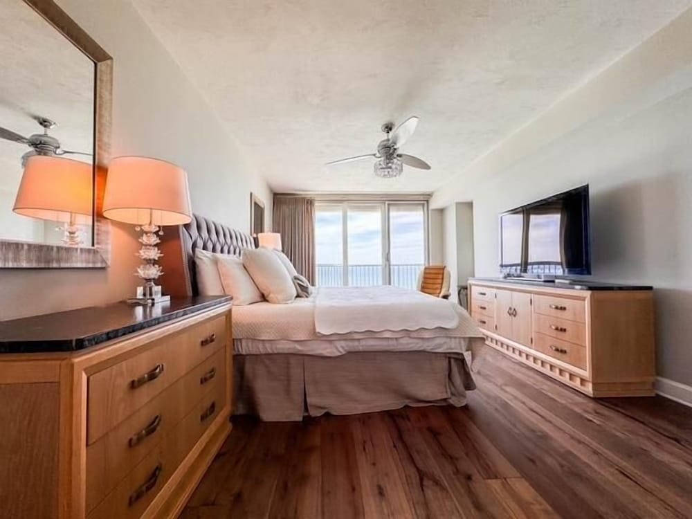 Dimucci Towers Ten 1604