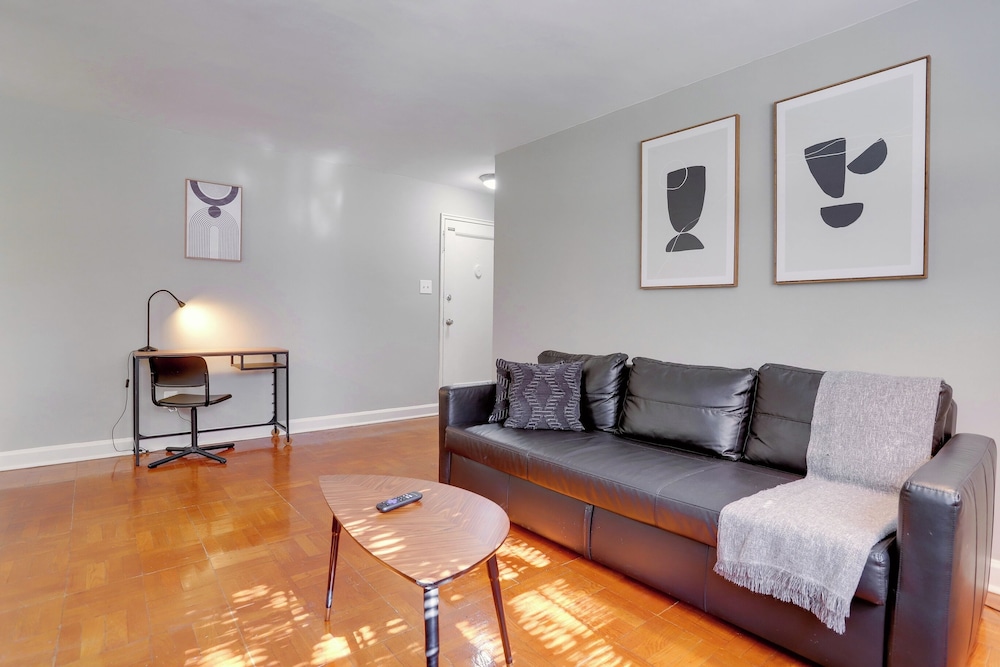 Stylish Corporate Stay in Alexandria