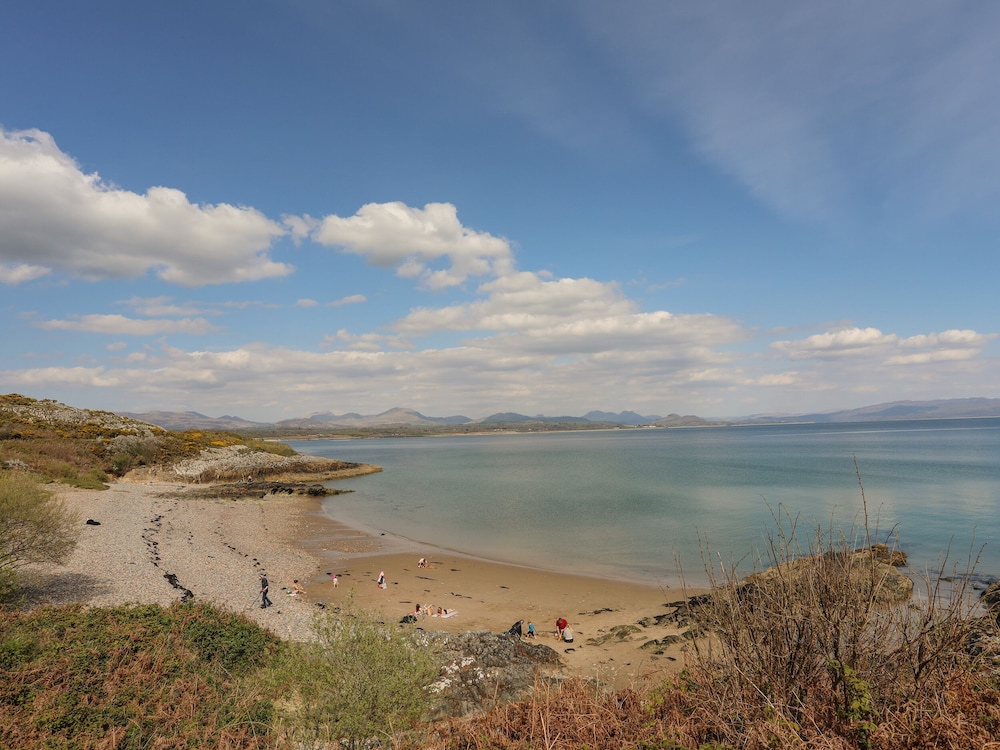 171 Snowdonia View