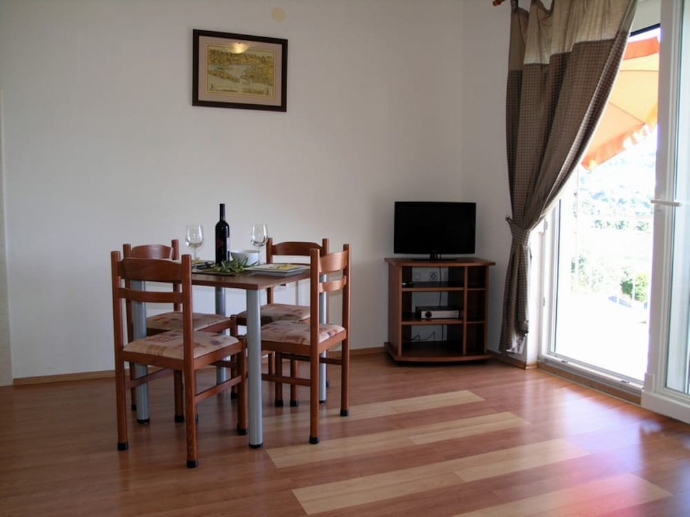 Aurelius - Relaxing With Gorgeous View - A2 Marin view 5