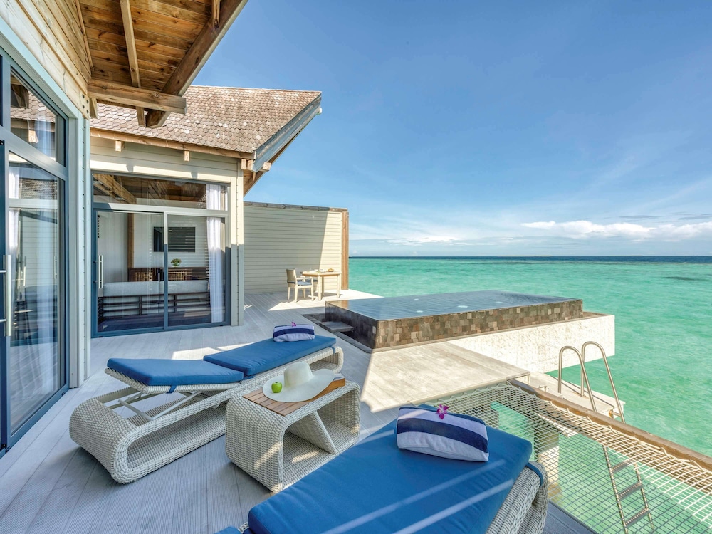 Kuredhivaru Resort & Spa Maldives by Accor