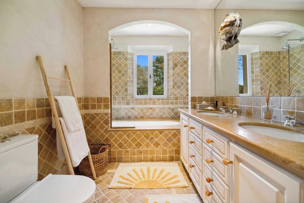 Villa Luxe - 6bdr/12p - Saint-tropez / Pampelonne