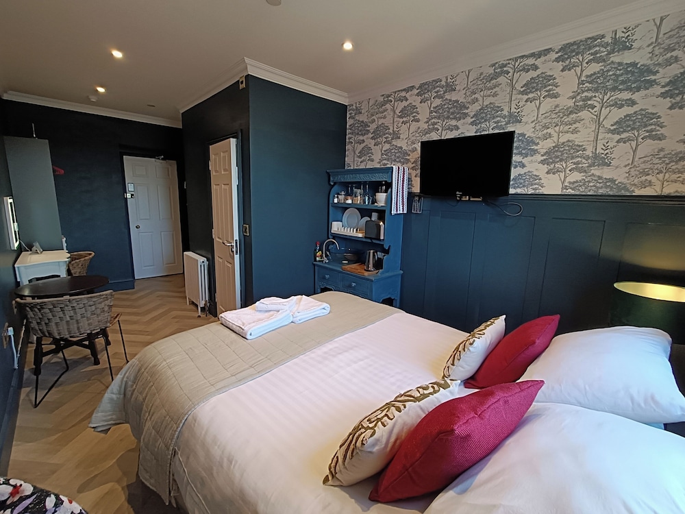 Rooms on The Prom
