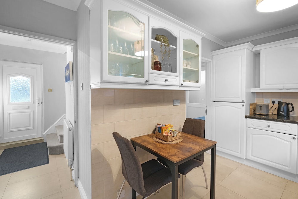Keel Drive Modern 3 Bedroom Home