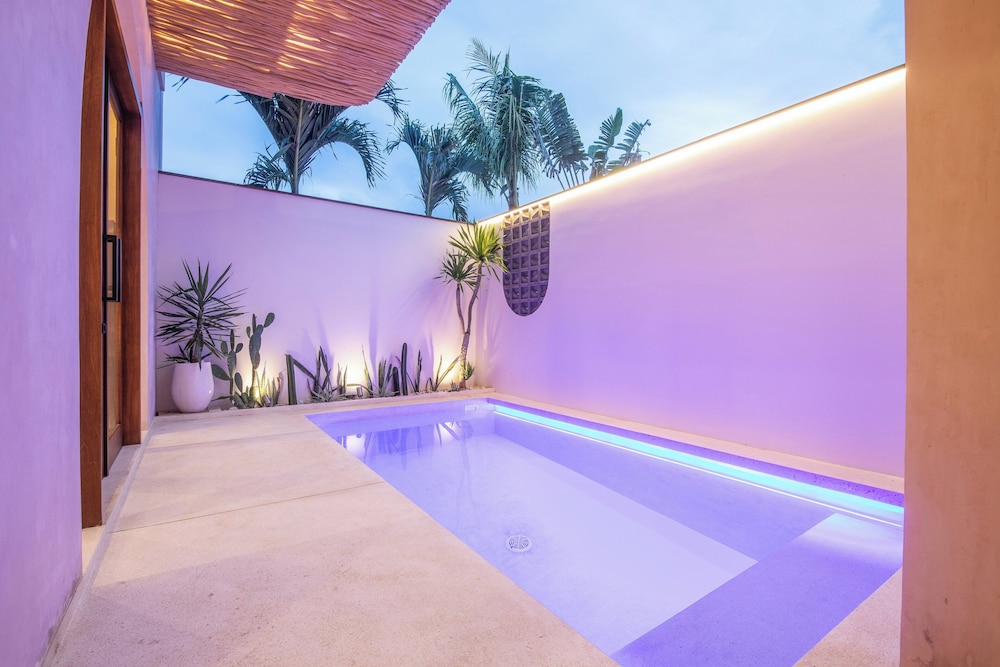Sleek 2BR Villa, 5 Minutes to Bingin Beach