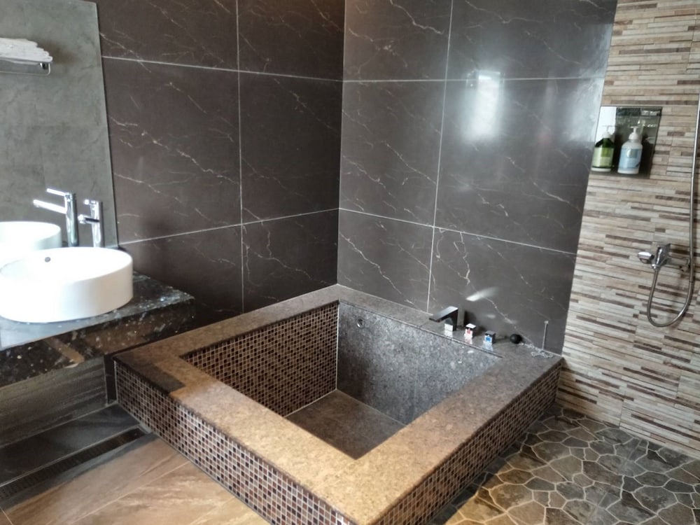 Huaman hot villa