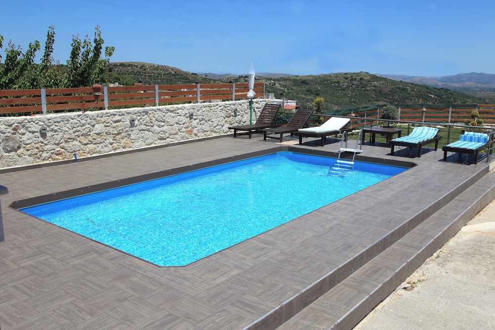 Villa Stironas