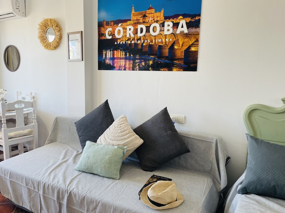 Estudio Cordoba Jimena by At Home Costa del Sol