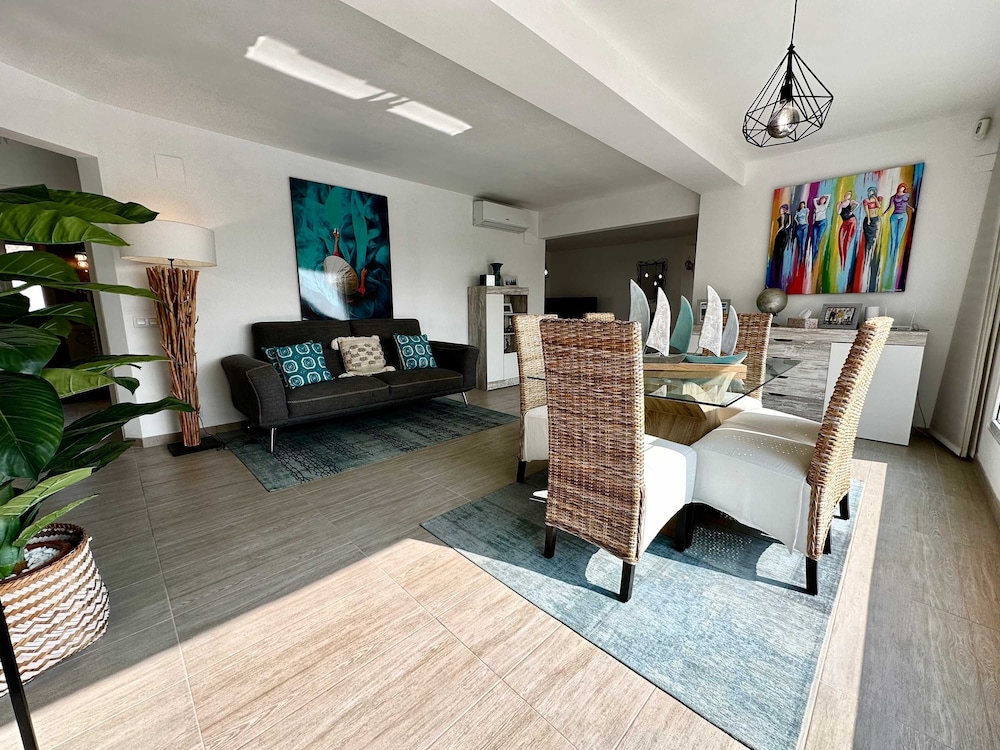 Casa Con Vista - Stunning Villa in Moraira