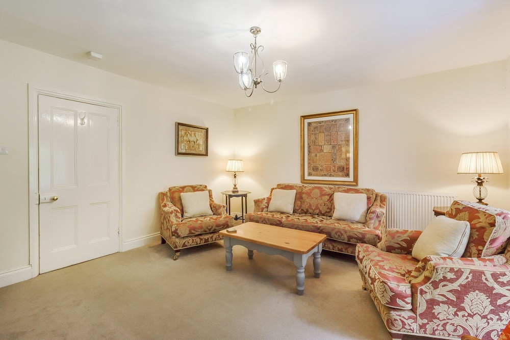 Hexham Vacations - Gardeners Cottage - Property Image 8