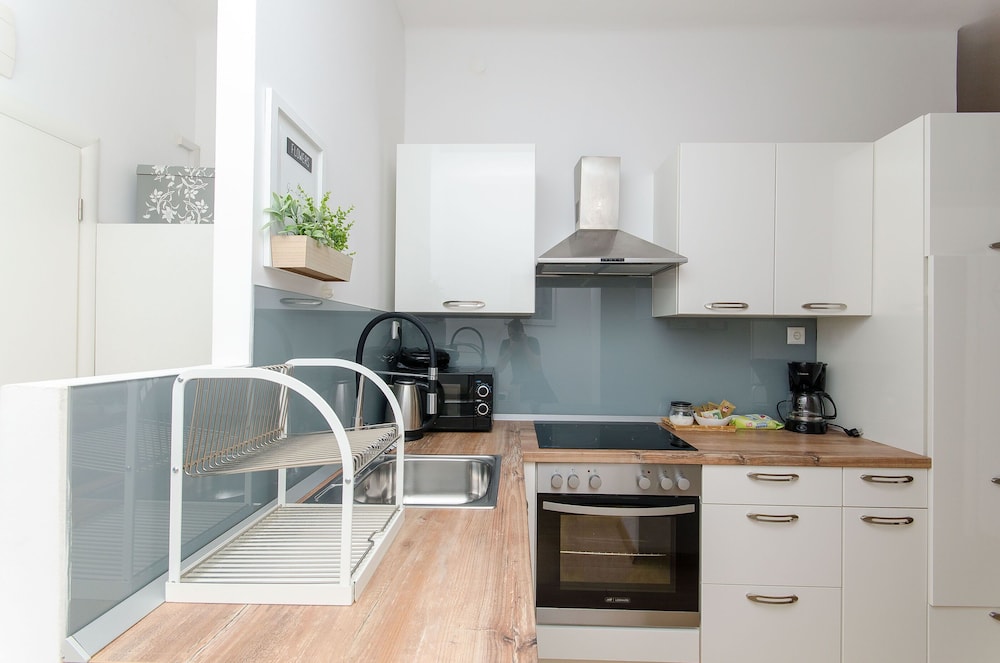Split Vacations - Apartment and Room Columbo - Property Image 15