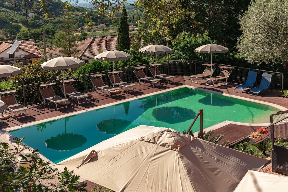 Bb La Mortella With Pool en Roccadaspide — recepcion & lobby