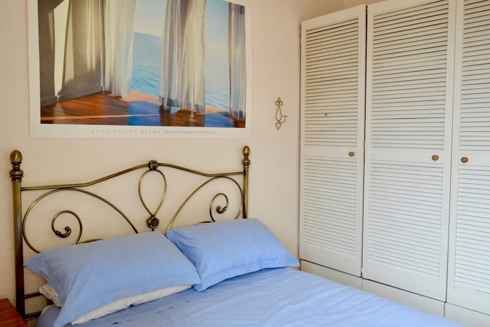 Central and Homely One Bedroom Flat view 4